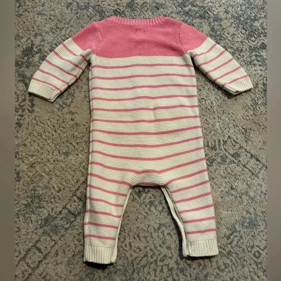 Baby Gap Knit Romper - Picture 3 of 3